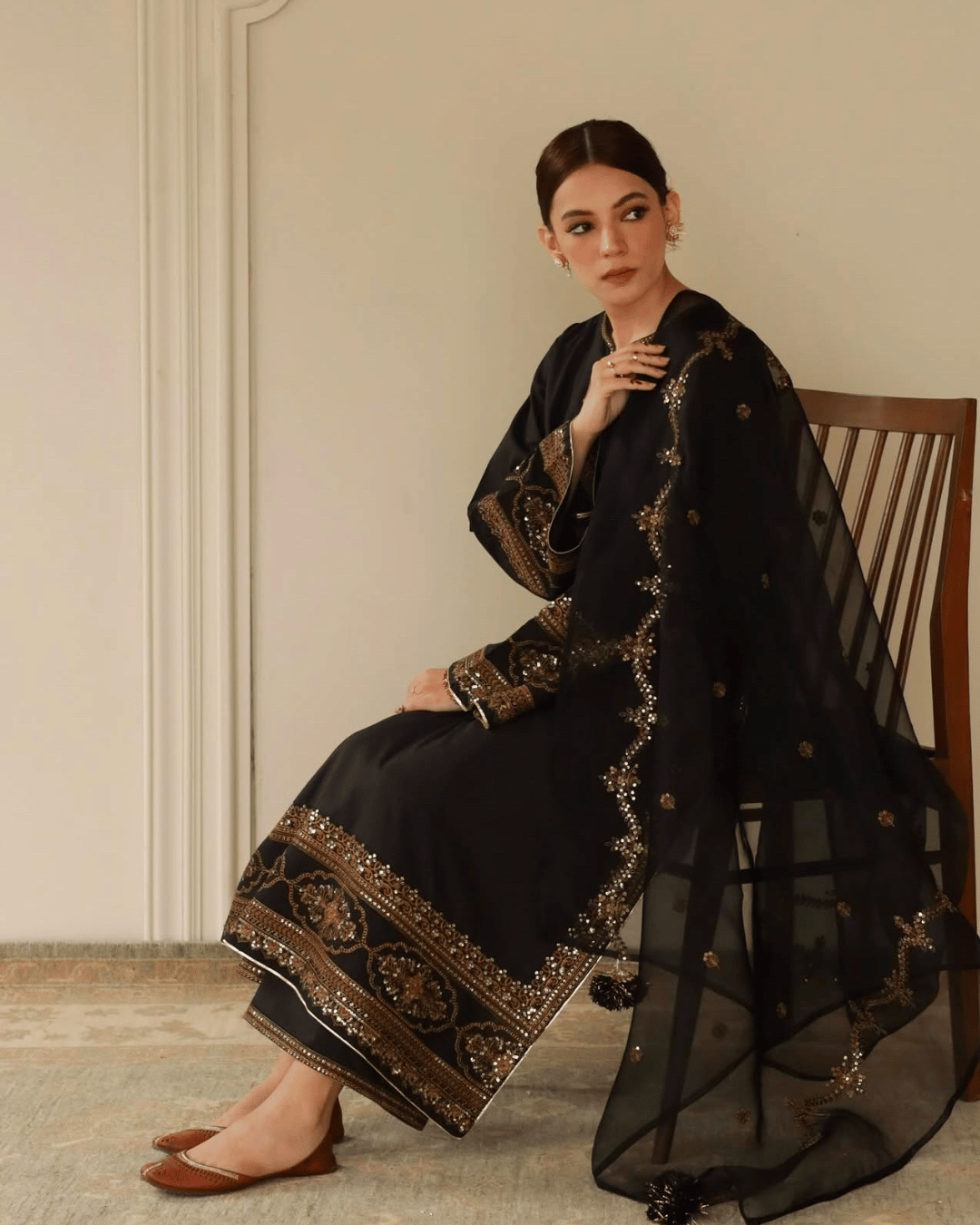 Royal Black Attire | 3 Piece Stitched Suit